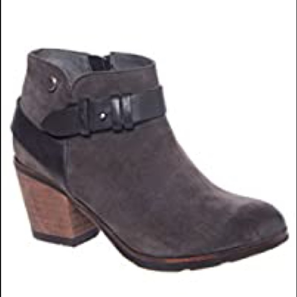 BUSSOLA Reikiavik 1451 Low Heel Boot Coal RU 39
